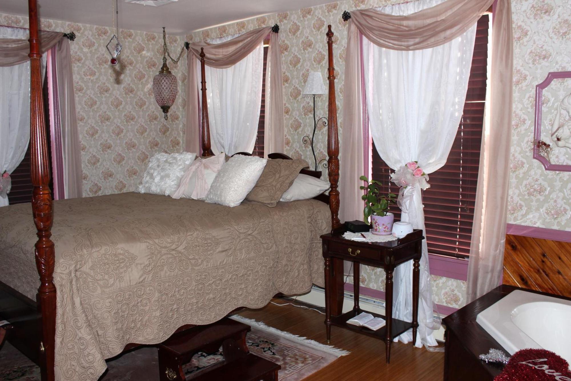 Carriage Stop Bed & Breakfast Palmyra Exterior photo