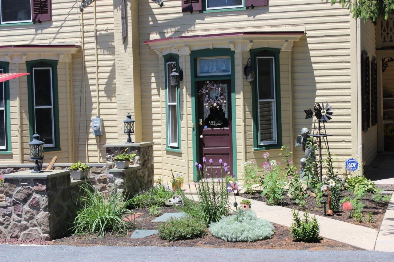 Carriage Stop Bed & Breakfast Palmyra Exterior photo